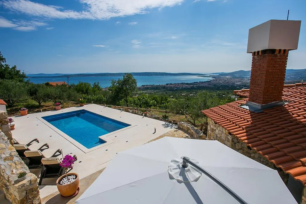 Villa Bobica Split Kastela Croatia